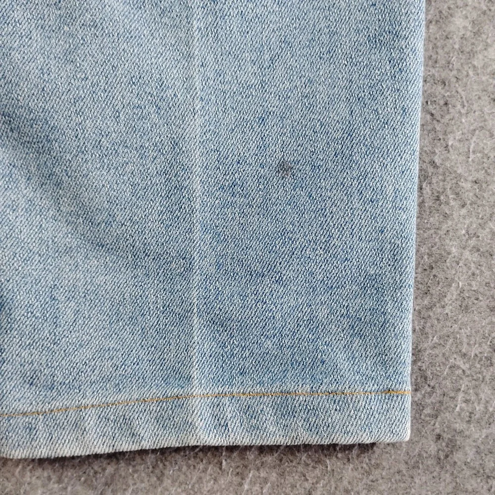 Vintage Levis 614 Orange Tab Jeans Mens 32x27 Light Wash Flex Made in USA Denim